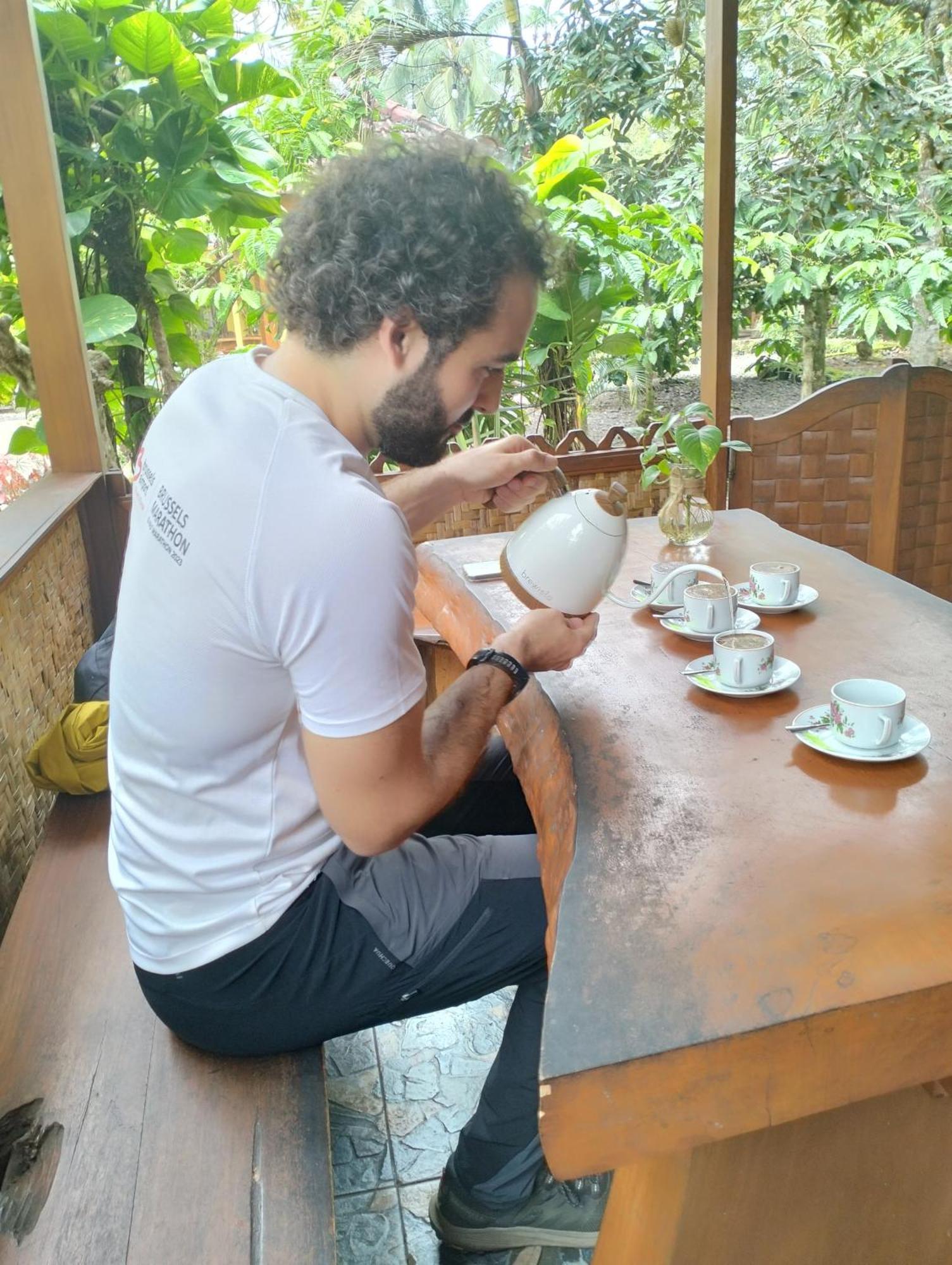 Nio Homestay And Tour Licin 외부 사진